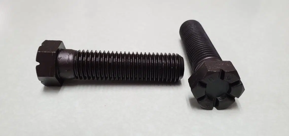 AA-Place-Bolts