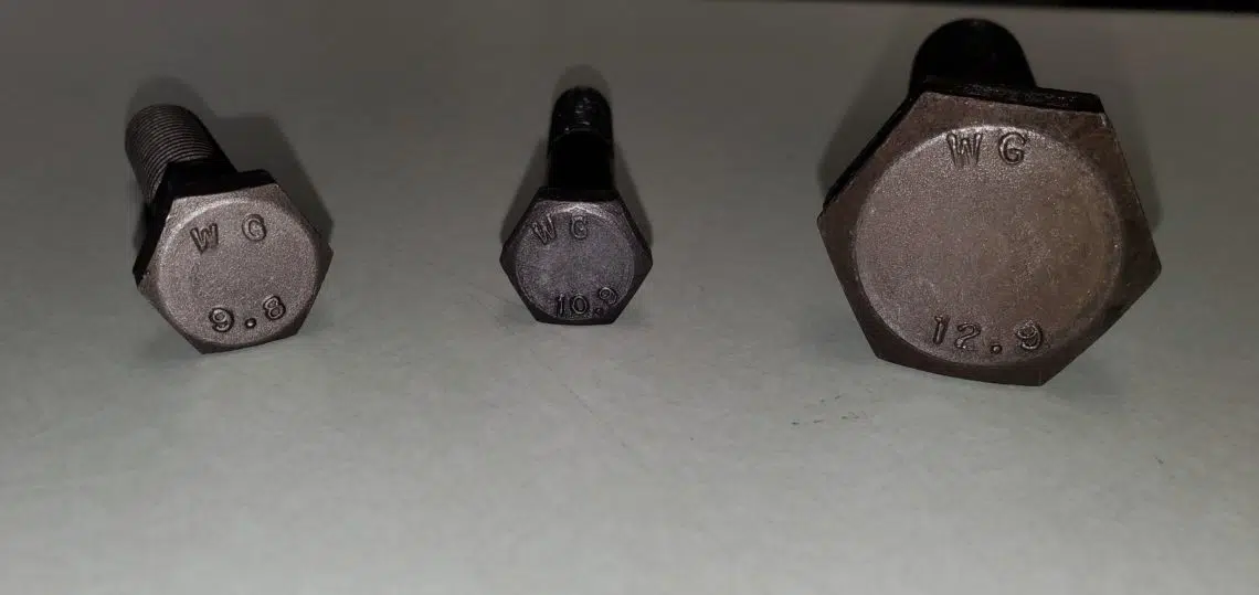 Metric Head Markings