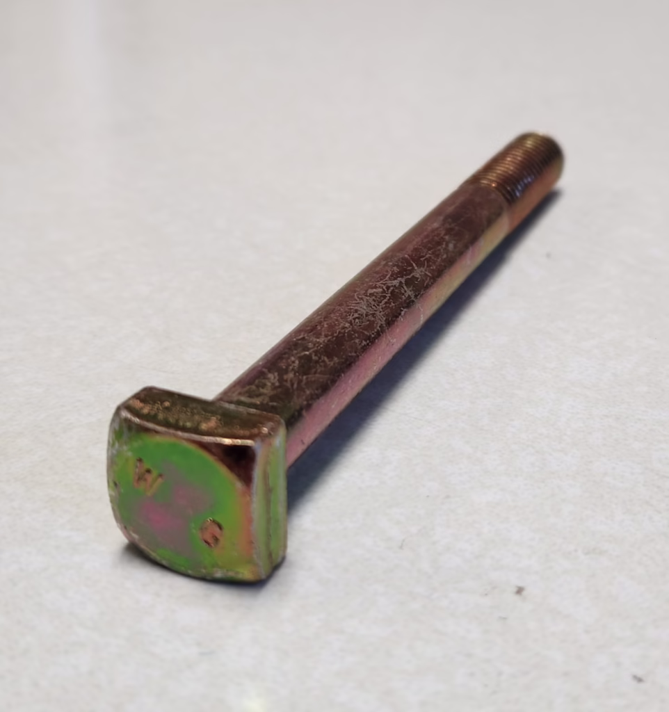 square head screw